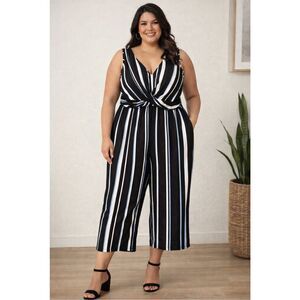 Candie’s Striped Cropped Jumpsuit Size XXL